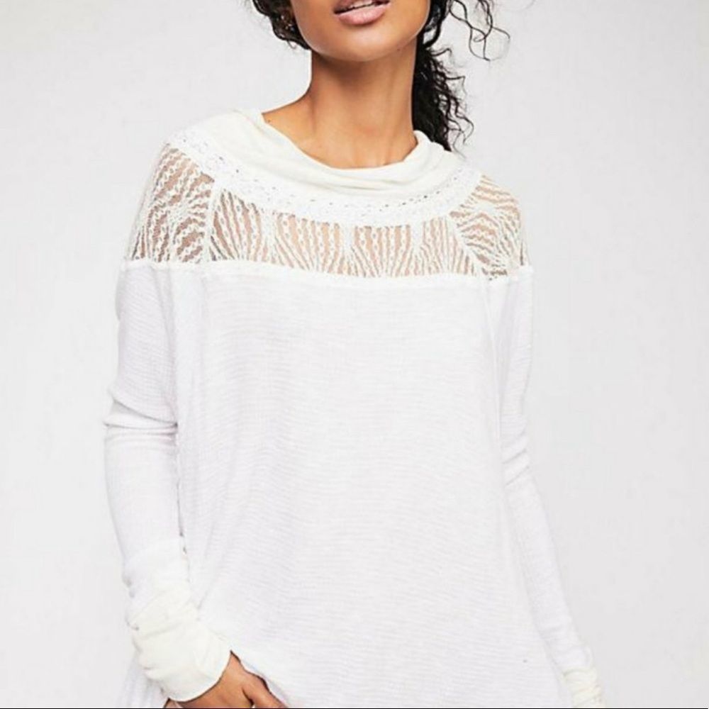 Like New - Oversized Free People White Lace Knit Top S- would fit Large